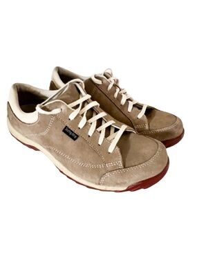Simple Taupe Suede Sneakers with women’s 8